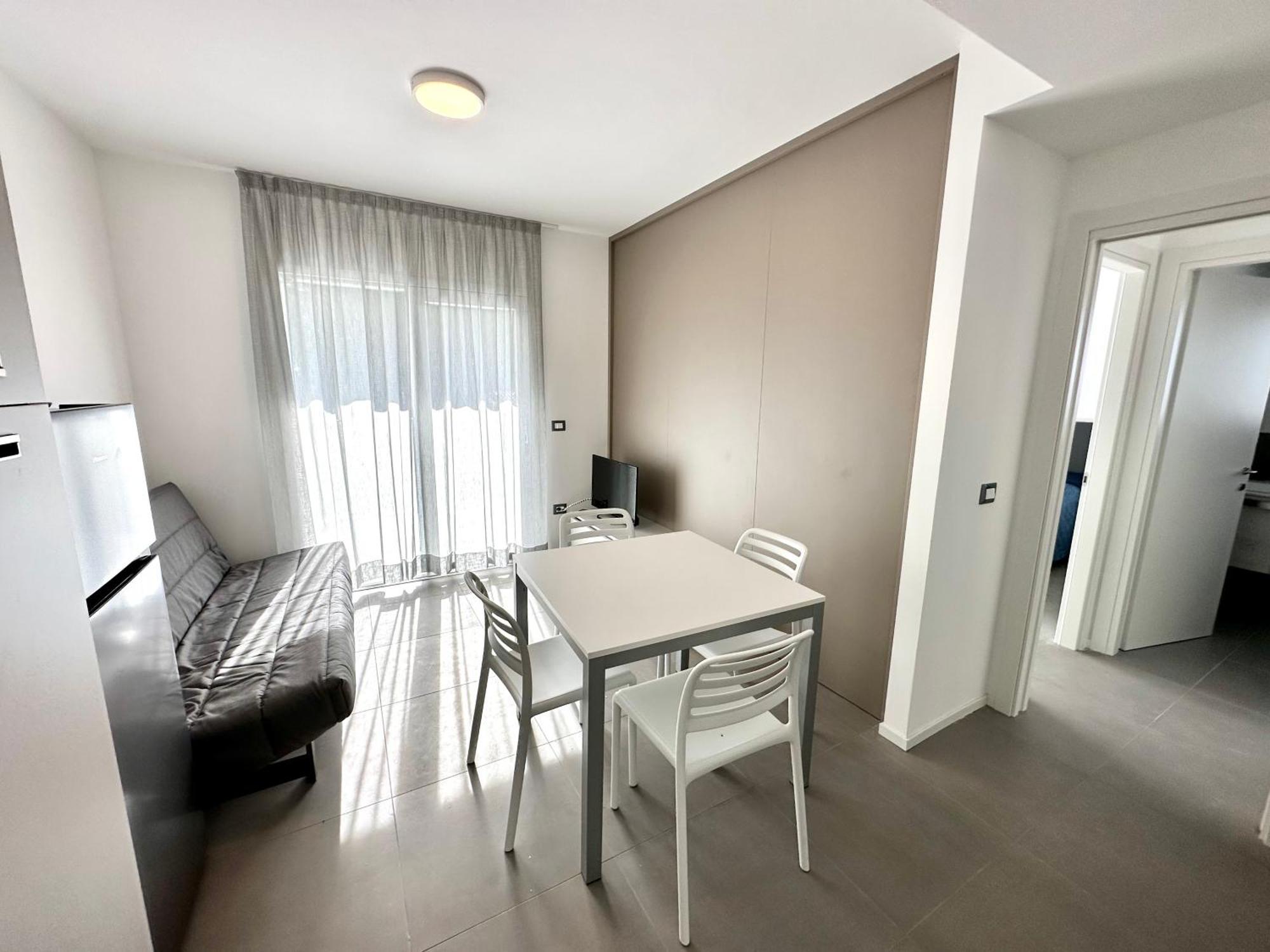 Nuovo Condominio Con Piscina E Garage Bibione Exterior foto
